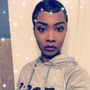 Meet your Posher, Alison